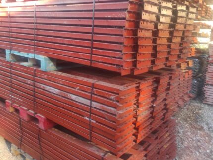 2acffeb5-3bd8-4956-b53d-f59efddb6b0a-1149x1536 Industrial beams for second-hand industrial shelving