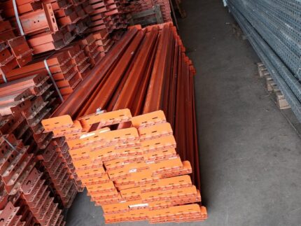 Estanterias-Metalicas-de-Segunda-Mano-1152x1536 Special Offer: Second-Hand Metal Rack – 150cm Stringer at €10