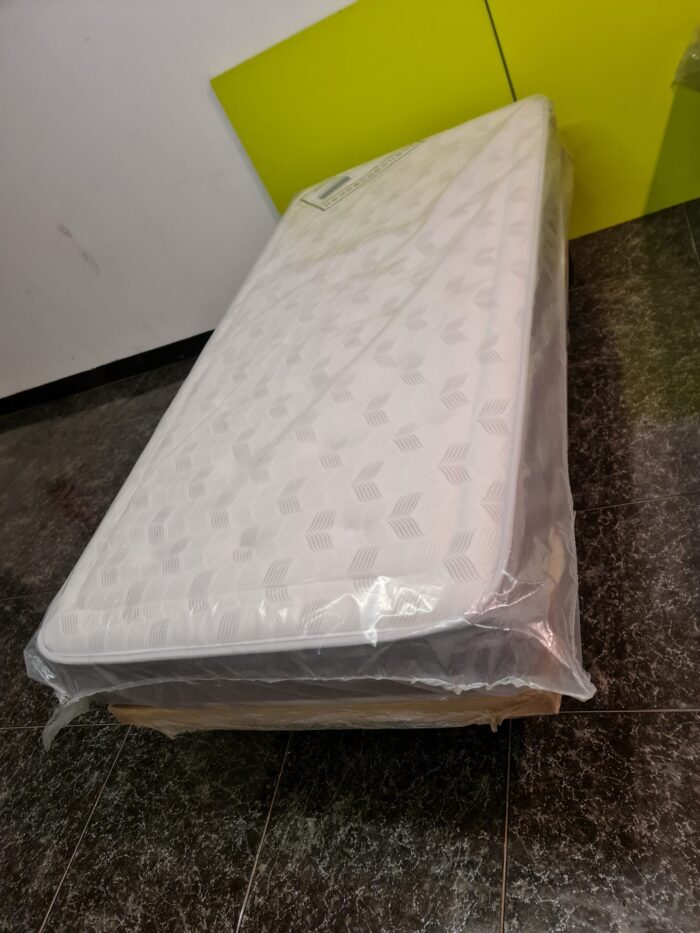 viscolatex 80x180-9 Offer! 80x180 cm memory foam mattress, only €99!