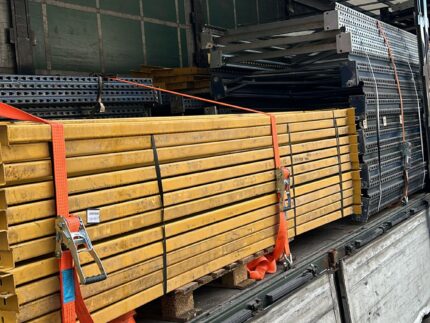 WhatsApp Image 2025-04-23 at 19.24.10 (1) Venta de estanterías industriales usadas en Lleida